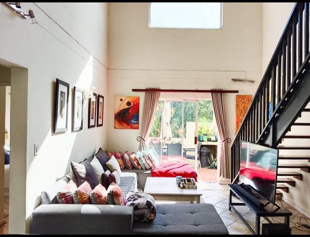 2 BEDROOM APARTMENT FOR SALE IN NOORDHANG